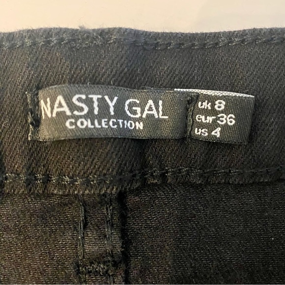 Nasty Gal High-Waisted, Frayed-Hem Black Mini Skirt NWT - Picture 3 of 10